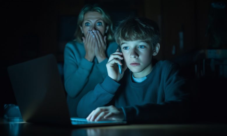 Quando meu marido roubou todas as nossas economias e desapareceu, pensei que tudo estava acabado para nós. Mas três dias depois, meu filho de 12 anos disse: “Mamãe, eu fiz alguma coisa”… Quando meu marido roubou todas as nossas economias e desapareceu, pensei que tudo estava acabado para nós. Mas três dias depois, meu filho de 12 anos disse: “Mamãe, eu fiz alguma coisa”…