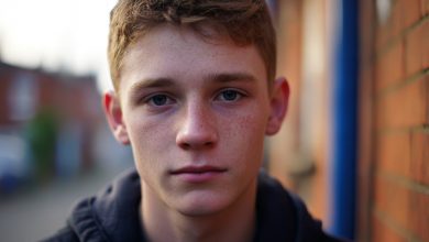 Eu queria punir o filho do meu marido, mas a reação dele me deixou sem chão…