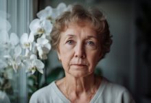 Conheci o amor aos 65 anos e finalmente acreditei que a vida dá uma segunda chance… Mas as palavras dos meus filhos mostraram que, às vezes, a dor vem de quem menos esperamos