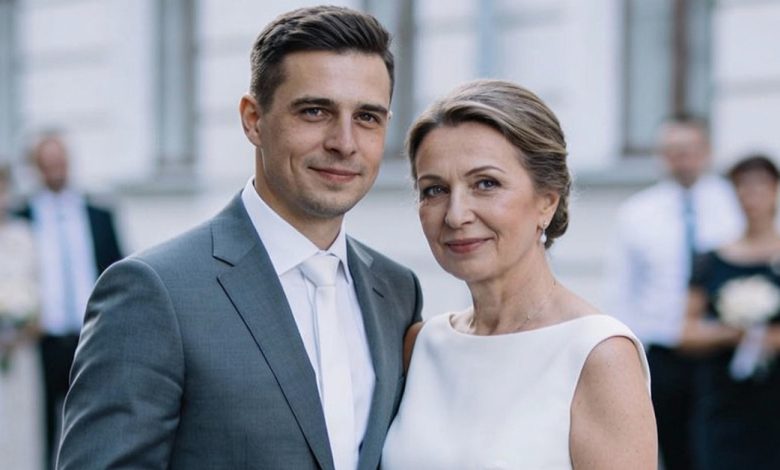 Meu filho se casou com uma mulher 15 anos mais velha. Fui contra, mas após um ano algo aconteceu e me fez repensar tudo… Meu filho se casou com uma mulher 15 anos mais velha. Fui contra, mas após um ano algo aconteceu e me fez repensar tudo…