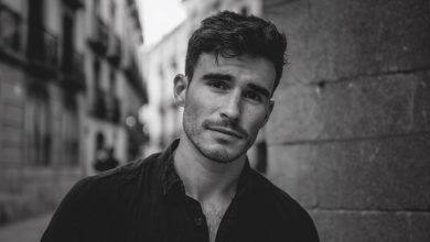 No anúncio do testamento da minha avó, eu recebi apenas uma velha fotografia… mas foi ela que mudou tudo