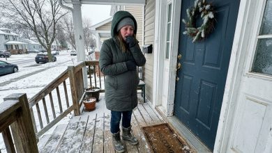 Meu marido me deixou do lado de fora no frio — e o que vi lá dentro mudou tudo