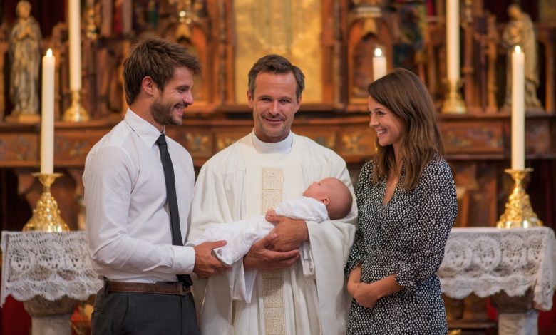 Meu marido me pediu para não ir ao batizado do nosso filho — mas eu fui mesmo assim e vi minha irmã sendo apresentada como sua «mãe»…