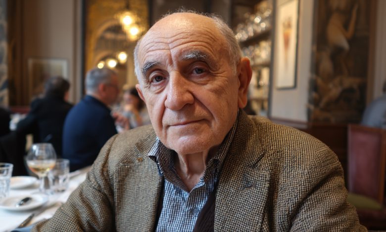 Um homem de 67 anos me convidou para jantar. Fui embora quando sua filha de 30 anos fez uma pergunta indiscreta sobre minha situação financeira…