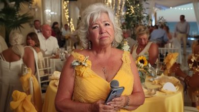 No nosso casamento, a sogra fez um discurso público sobre como deveria ser a “nora ideal”. Eu queria dar uma lição nela, mas o karma fez isso mais rápido…