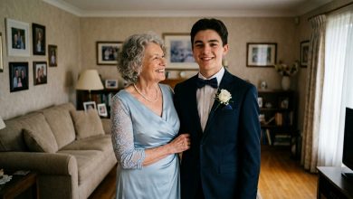 Pedi à minha avó para ser meu par no baile porque ela nunca teve a chance — quando minha madrasta descobriu, ela fez algo imperdoável…