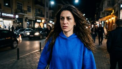 Minha amiga prometeu por seis meses que devolveria o dinheiro que me devia — e, numa noite, por acaso vi uma foto dela e, naquele mesmo instante, abri a nossa conversa