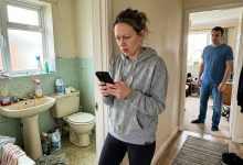 Passei quatro anos economizando para uma reforma no banheiro. Meu marido disse que cuidaria de tudo sozinho. A reforma nunca começou. O dinheiro se foi.