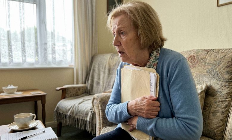 Meu Filho Prometeu que Cuidaria de Mim na Velhice. Depois de Assinar os Documentos, Percebi que Tinha Acabado de me Tornar Desabrigada.