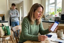 Meu Filho Pegou Meu Cartão do Banco “Para Fazer Compras”. Uma Semana Depois, Três Mil Haviam Desaparecido.