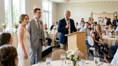 Minha Irmã Casou-se com Meu Ex — Então Meu Pai Pegou o Microfone e Disse: “Há Algo que Todos Vocês Precisam Saber Sobre o Noivo”