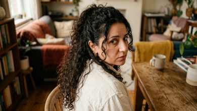 Meu marido disse que ia pescar — por acaso vi o carro dele em frente a uma casa desconhecida e comecei a entender tudo